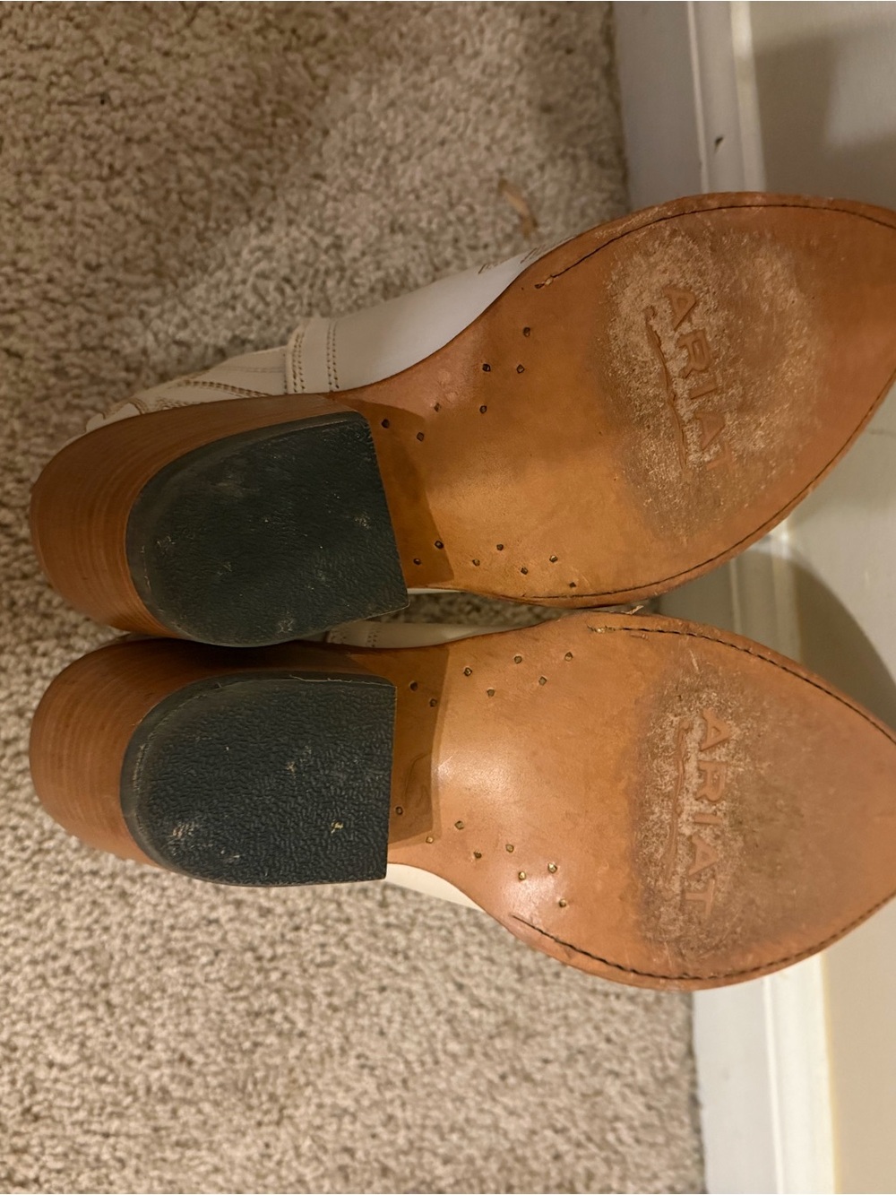 Ariat Cream Western Cutout Ankle Booties - Picture 3 of 4